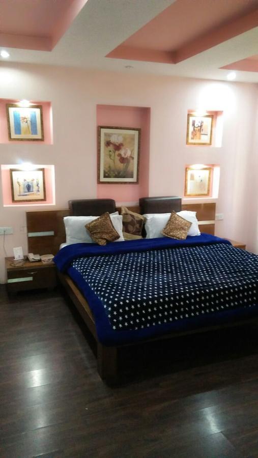 Elm Tree Amritsar Hotel Ngoại thất bức ảnh