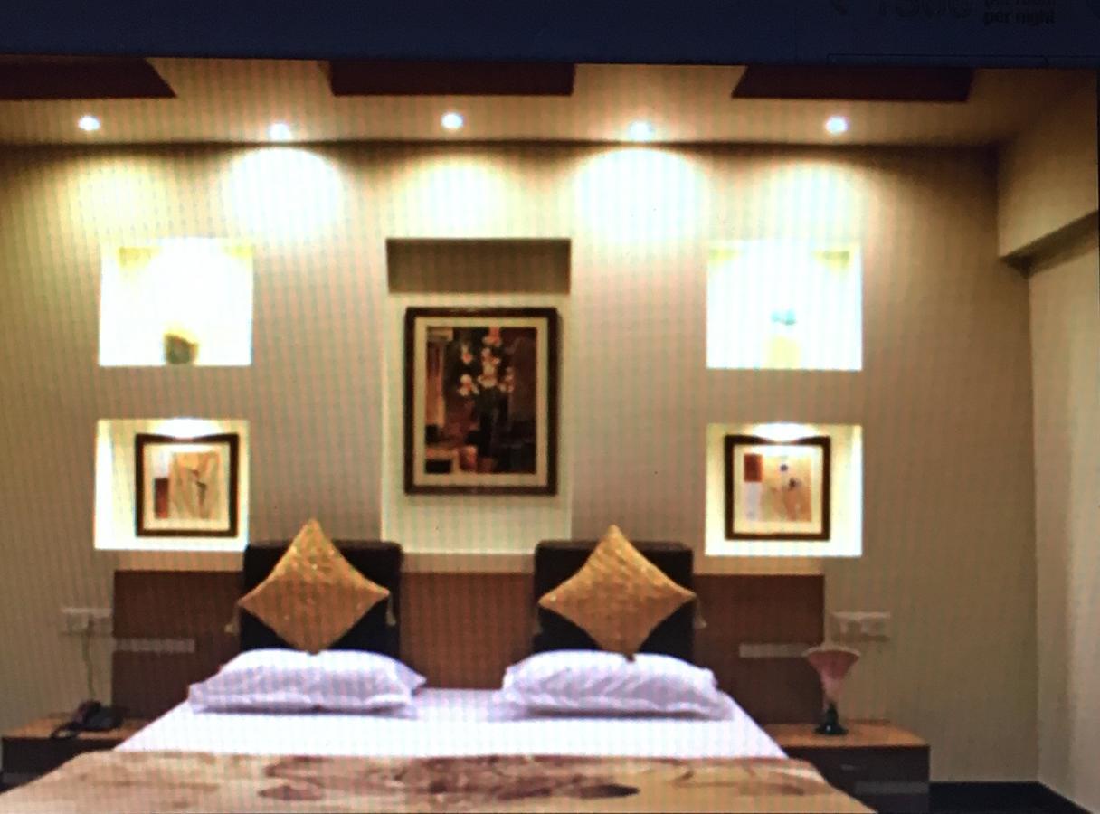 Elm Tree Amritsar Hotel Ngoại thất bức ảnh