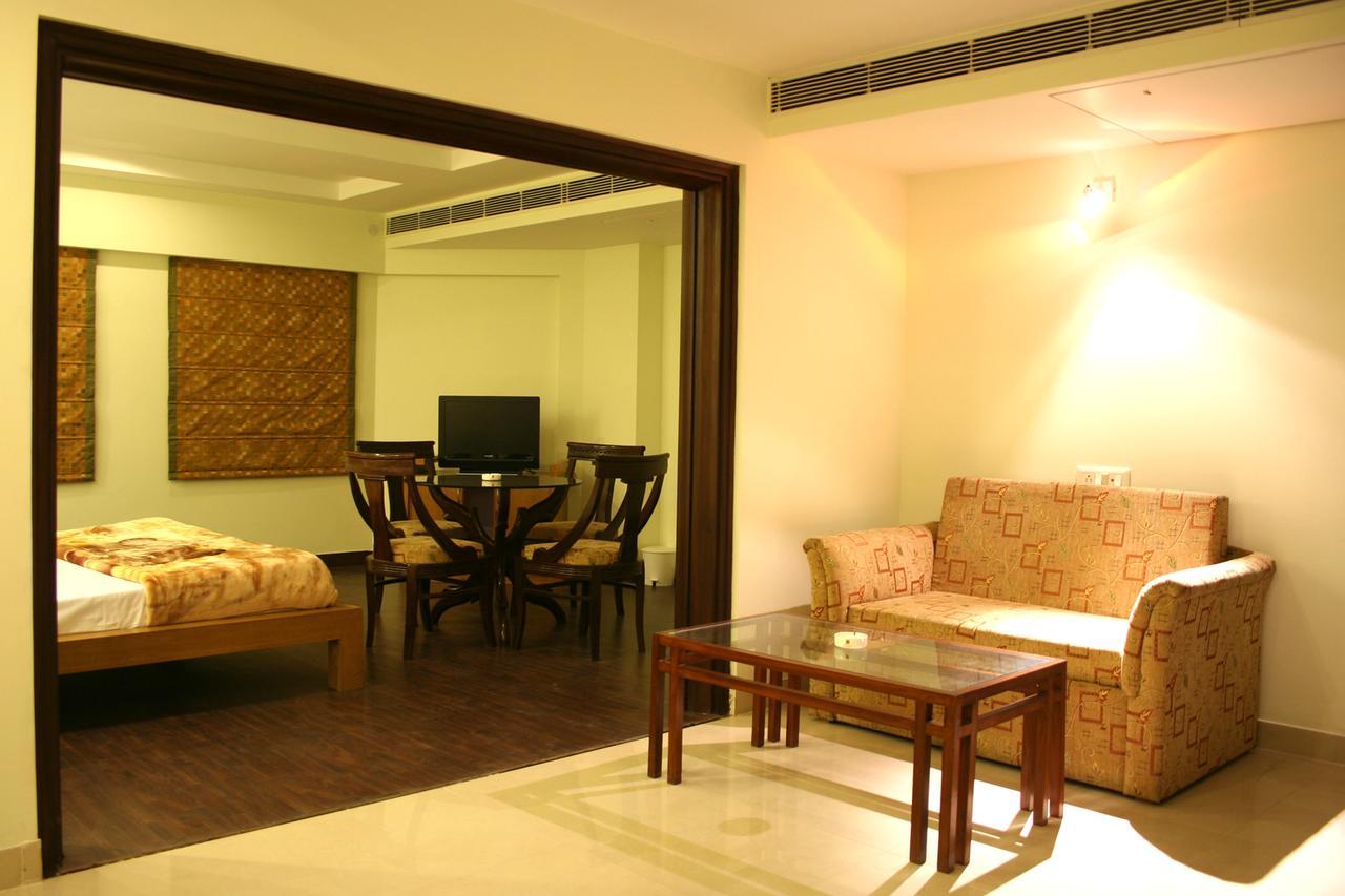 Elm Tree Amritsar Hotel Ngoại thất bức ảnh