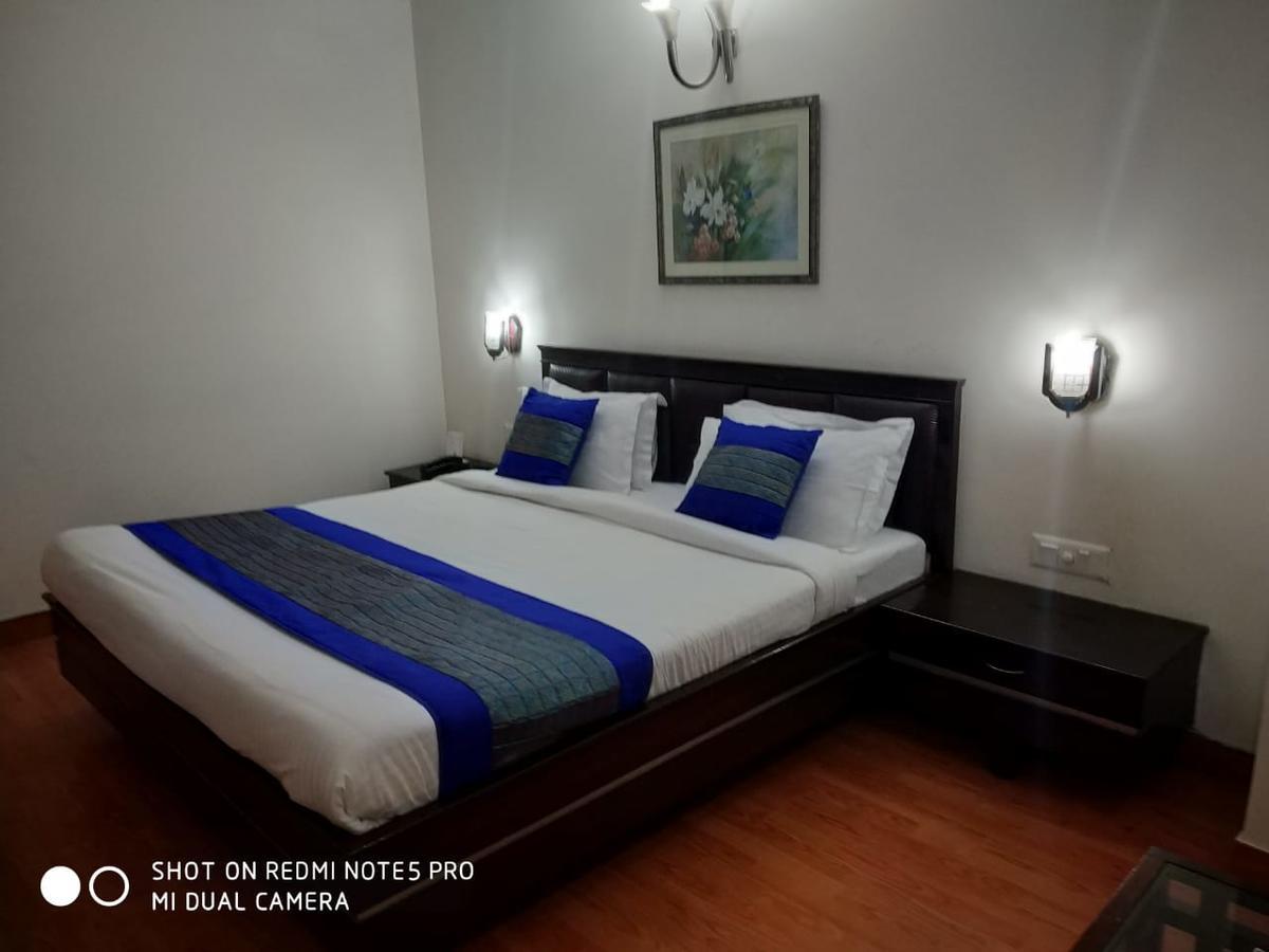 Elm Tree Amritsar Hotel Ngoại thất bức ảnh